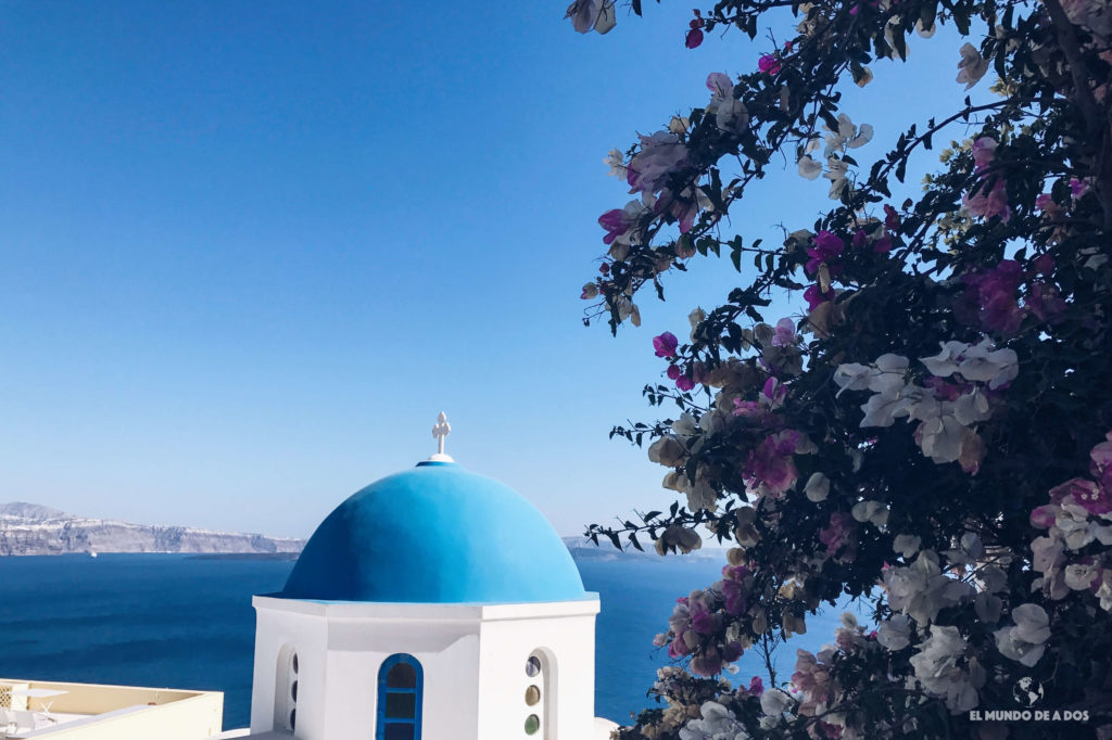 Cúpulas azules de Oia. Caldera de Santorini