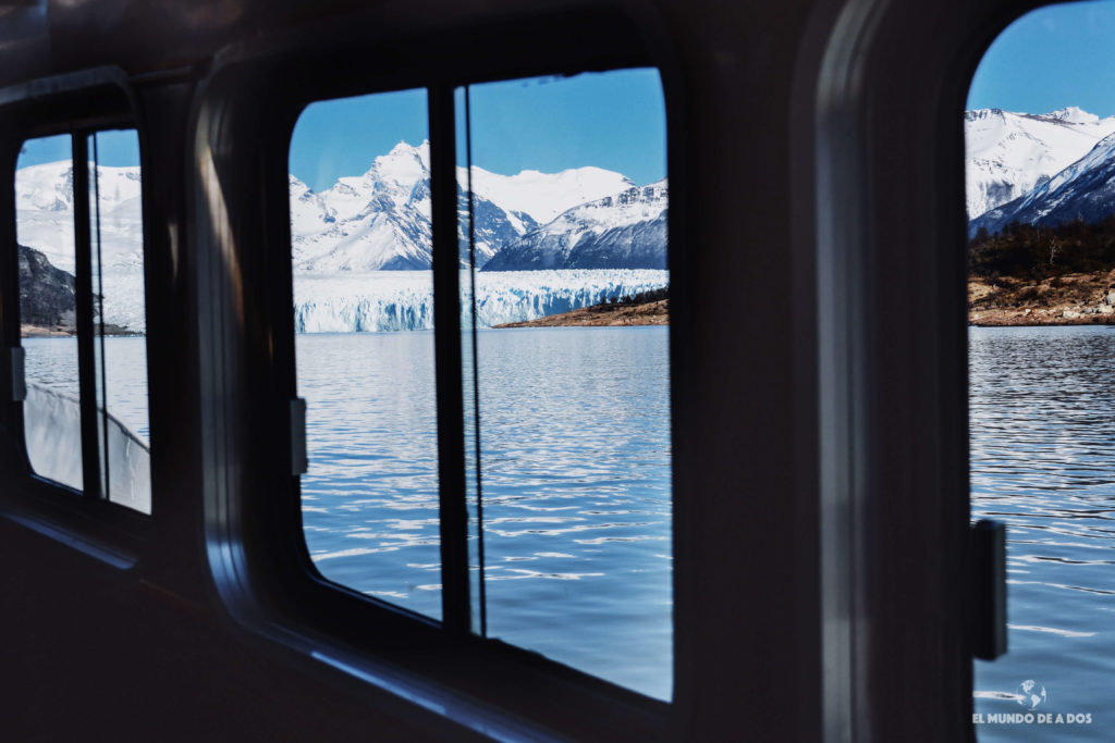 El glaciar desde el barco. Minitrekking Perito Moreno