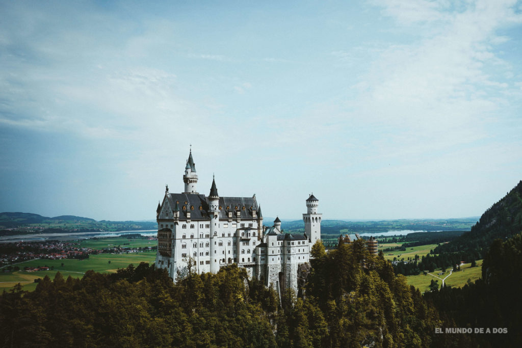 Desde el puente colgante. Neuschwanstein, castillo del rey loco