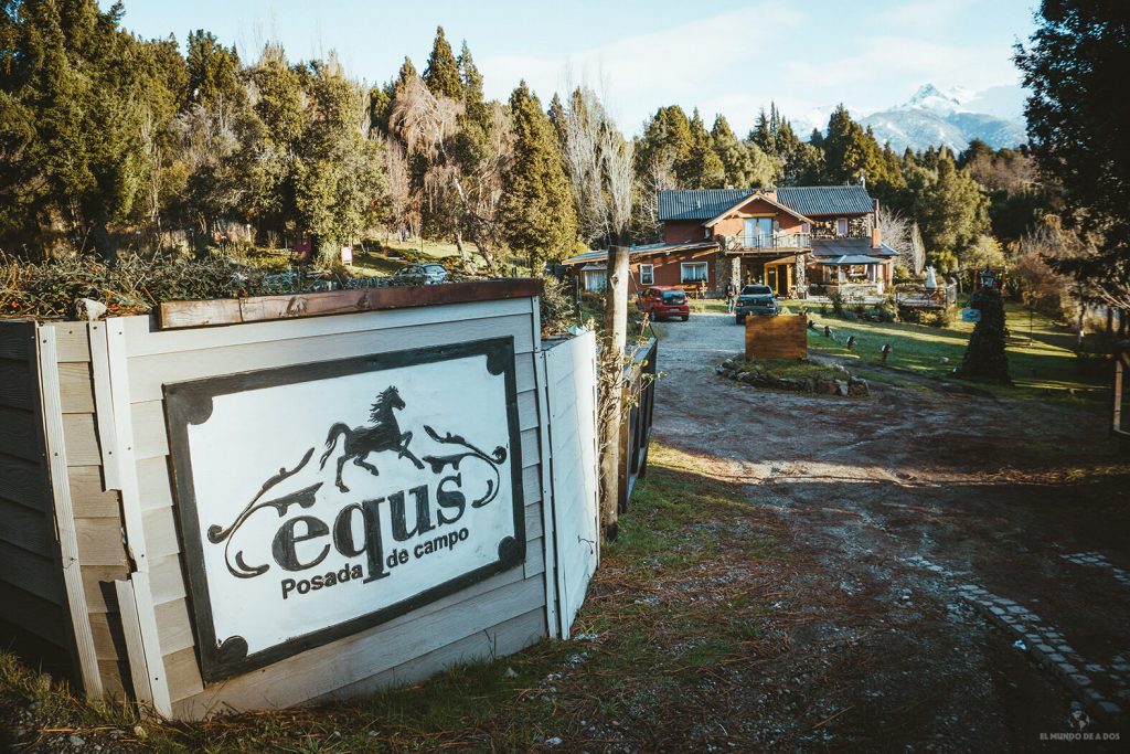 Entrada a Equs casa de té galés - Mejores casas de té en Bariloche