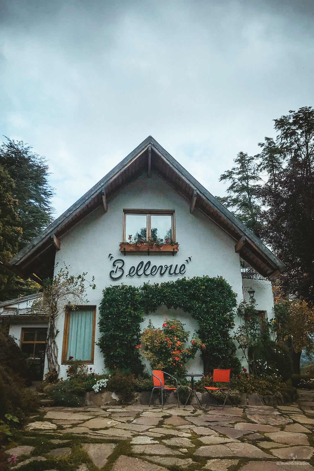 Entrada a Bellevue - Mejores casas de té en Bariloche