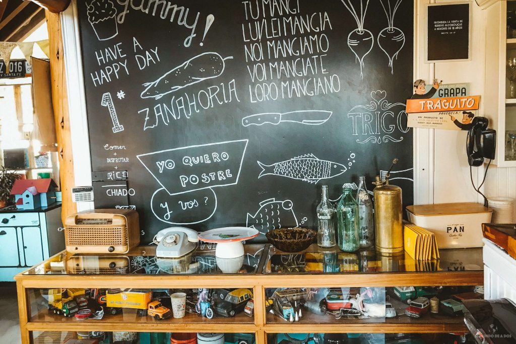 Detalles decorativos de Chiado - Mejores casas de té en Bariloche